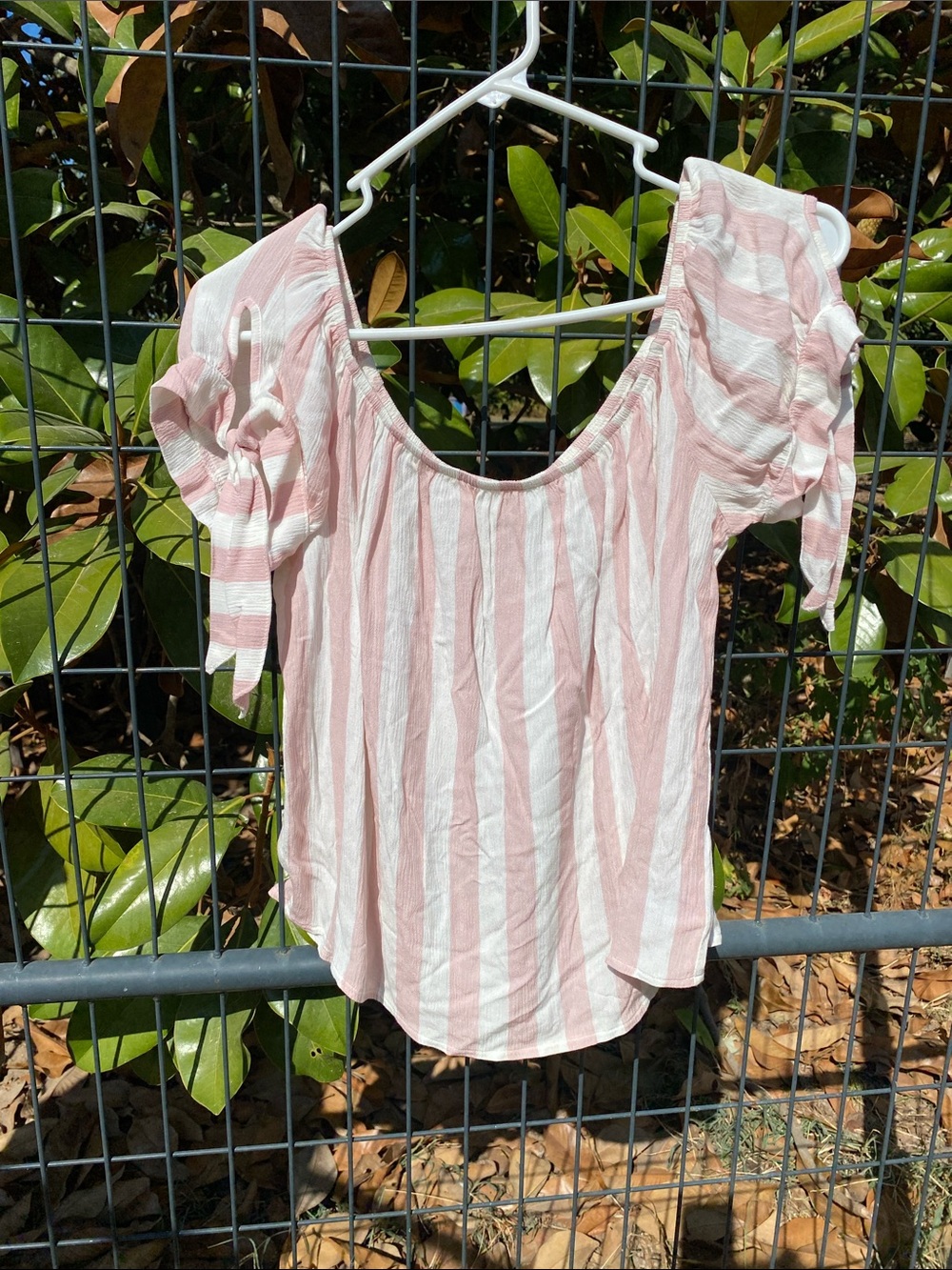 American Eagle Outfitters Pink and White Striped Off-the-Shoulder Top - Size Med